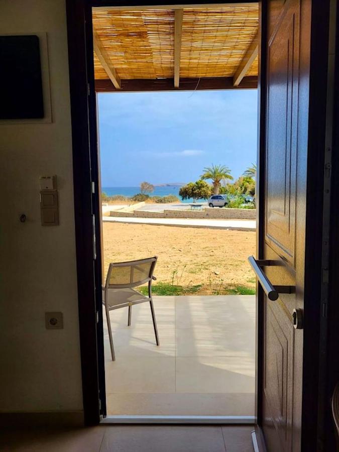 Апартаменты Studio At Beautiful Beach Kouremenos Anevato Экстерьер фото