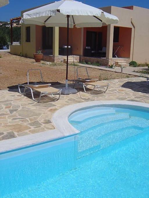 Апартаменты Studio At Beautiful Beach Kouremenos Anevato Экстерьер фото